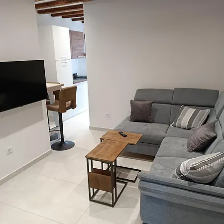 Apartment 4* Ester *